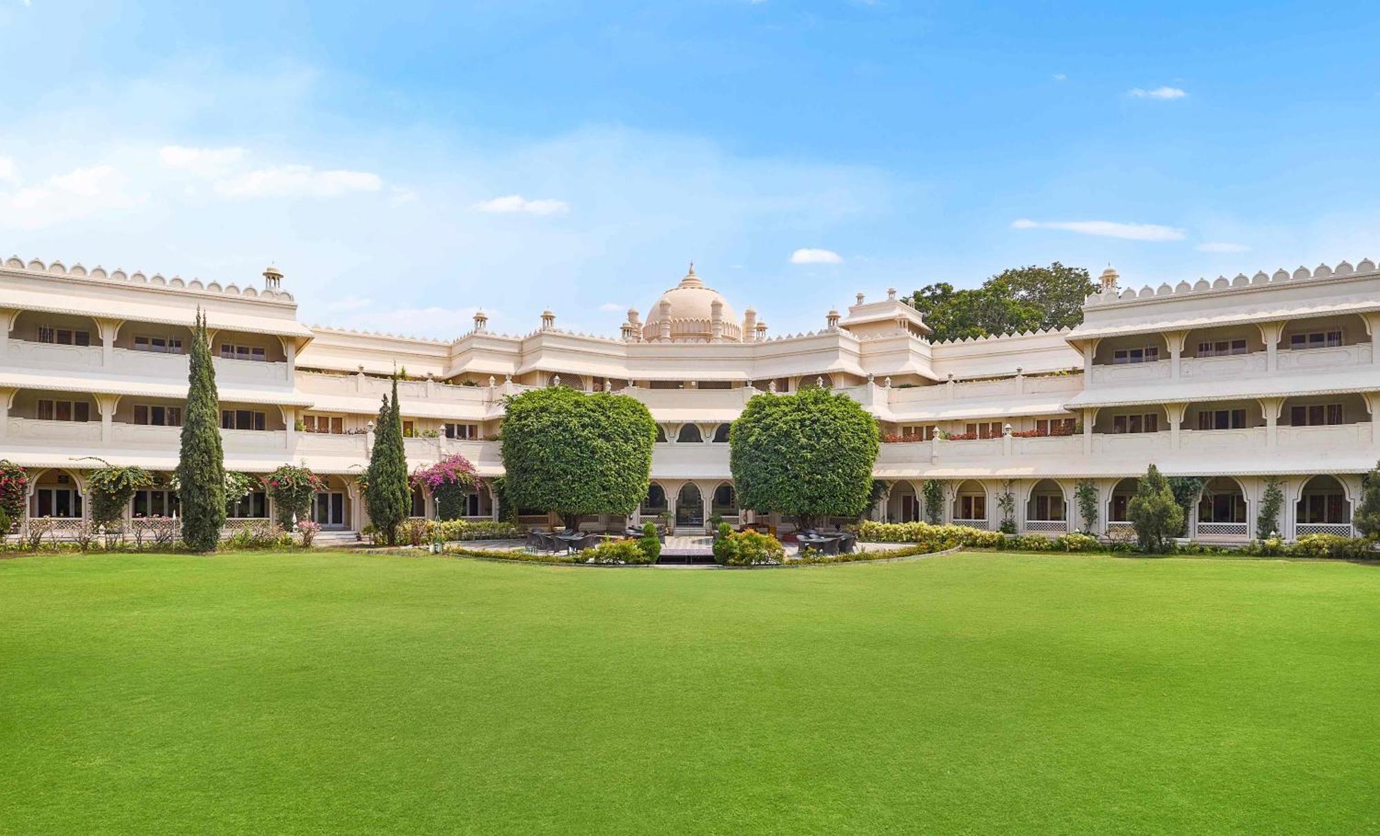 Gateway Aurangabad - Chhatrapati Sambhaji Nagar Kültér fotó